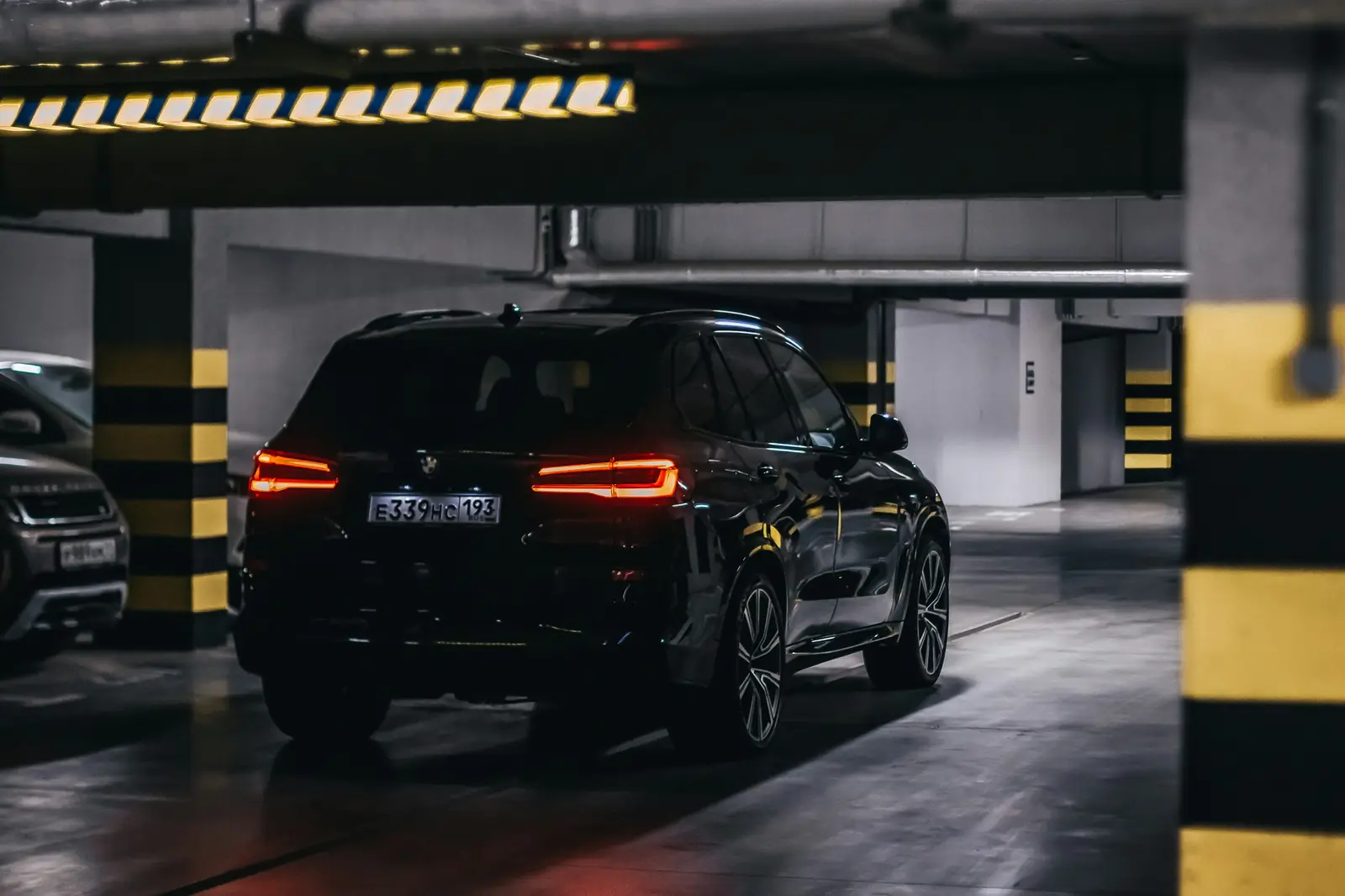 BMW X5 xDrive45e — fotografia 4 de 8